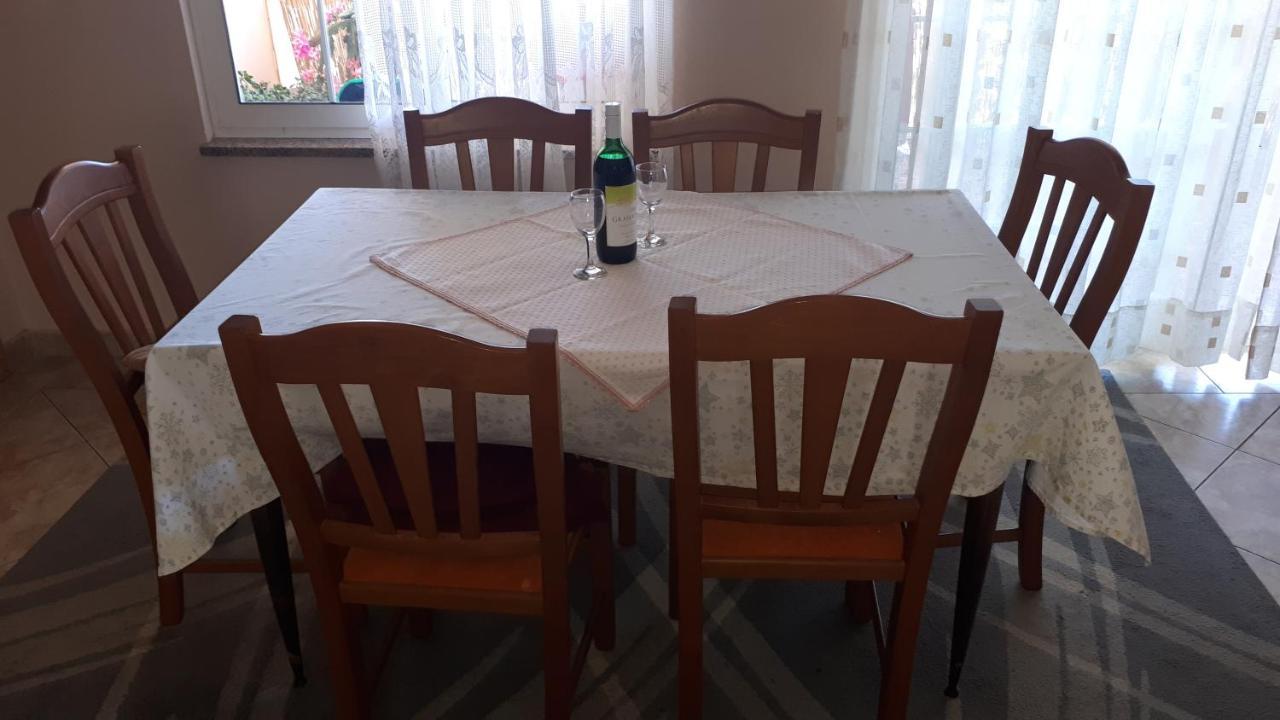 Novo *